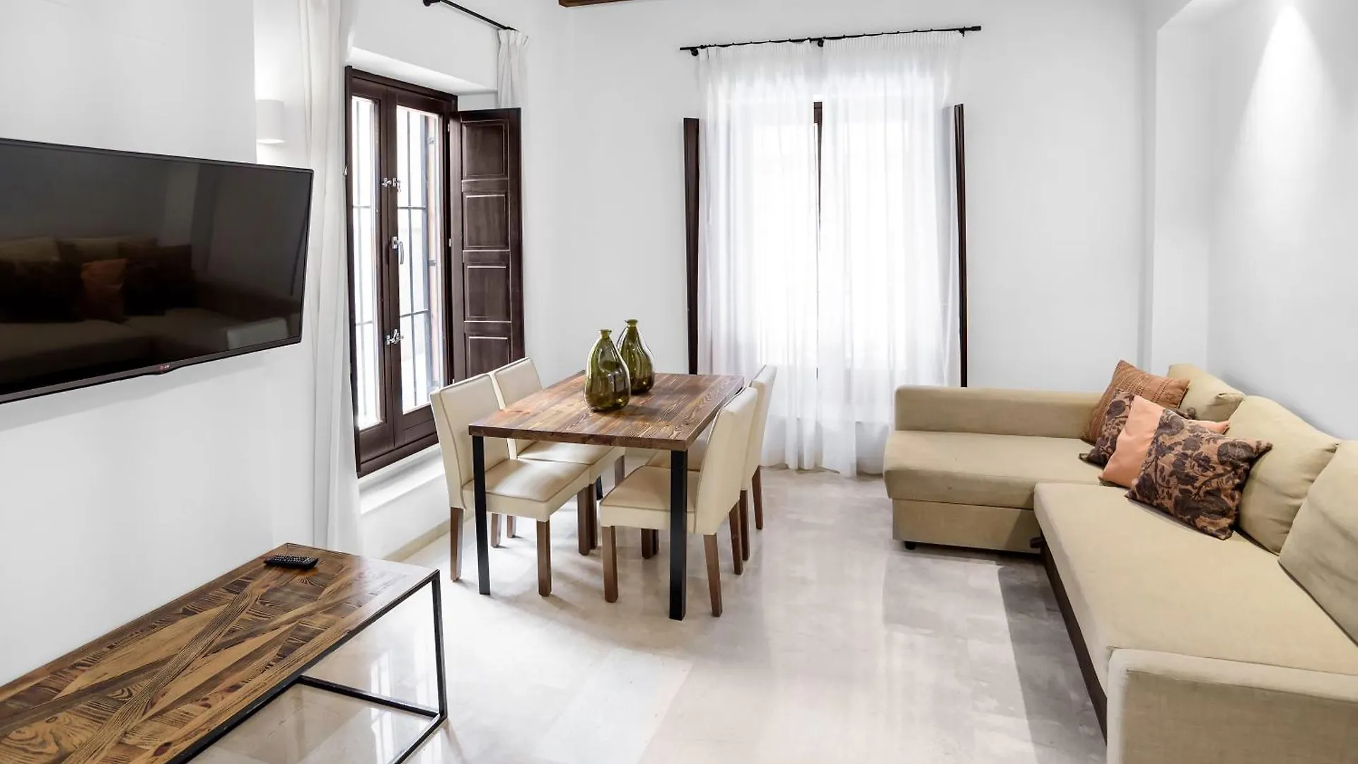 Suites Campo Del Principe Granada