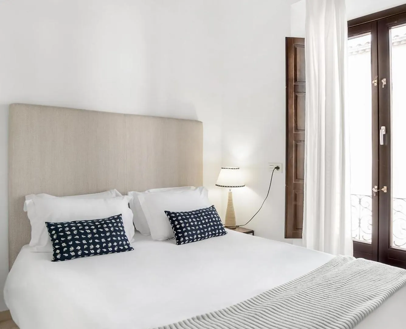 Apartment Suites Campo Del Principe Granada