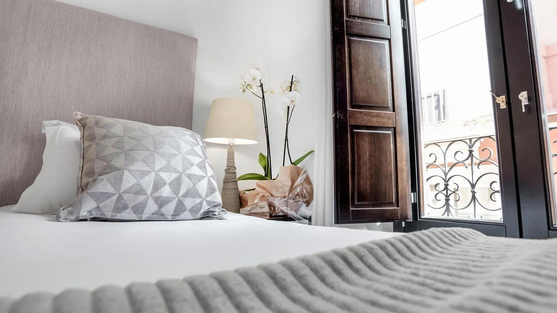 Apartment Suites Campo Del Principe Granada Spain